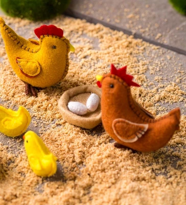 Magic Cabin - Wooden Chicken Coop And Felt Chickens Play Set Special For Kids 12 Magic Cabin - Wooden Chicken Coop And Felt Chickens Play Set Special For Kids - Image 10