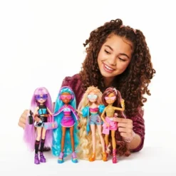 Mermaid High Finly Fashion Doll -Best Toy Store GUEST c25c46ed b0a3 4e18 9e8c 4c5adaf8dabb